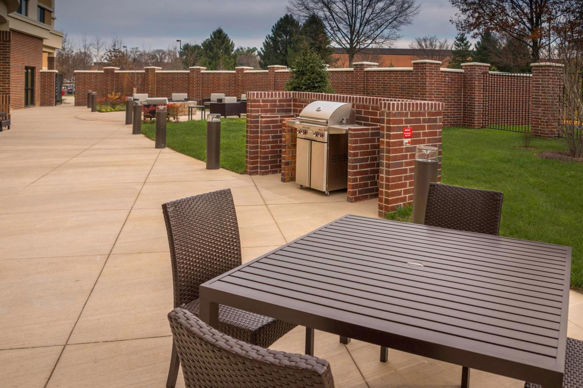 Courtyard Largo Medical Center Drive Hotel Exterior foto